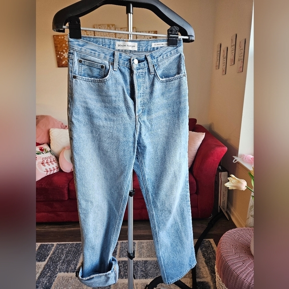 Aritzia The Joni High Rise Loose - Picture 4 of 10